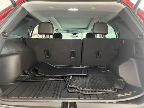 Used 2024 Chevrolet Equinox Premier AWD/4WD image 8