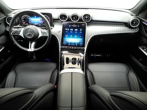 Used 2023 Mercedes-Benz C 300 Sedan image 3
