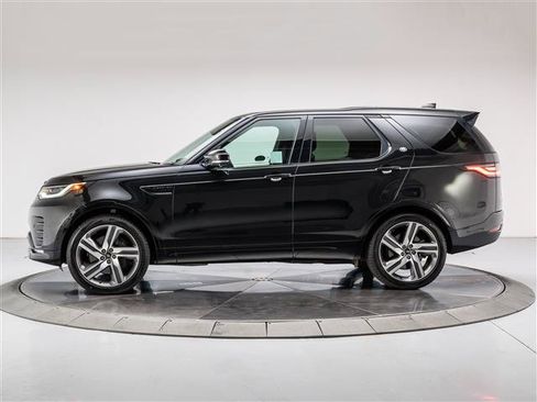 Used 2023 Land Rover Discovery HSE R-Dynamic AWD/4WD image 2