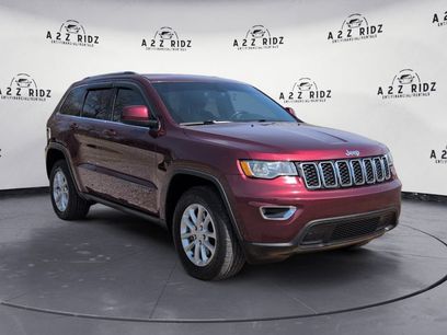 Used 2021 Jeep Grand Cherokee Laredo