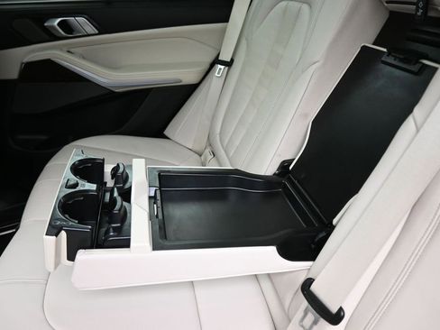 Used 2020 BMW X5 xDrive40i w/ Executive Package AWD/4WD image 36