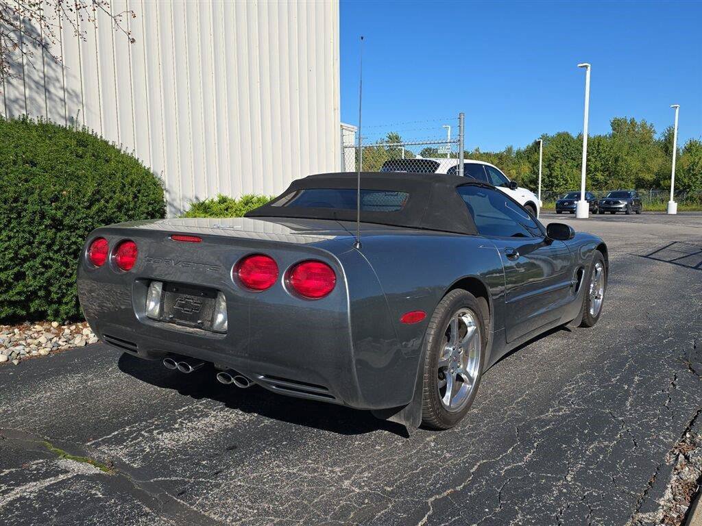 Used 2003 Chevrolet Corvette Convertible w/ Preferred Equipment Group1 RWD image 8