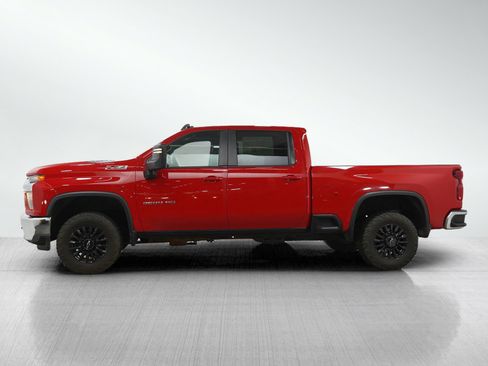 Used 2023 Chevrolet Silverado 2500 LT w/ Convenience Package AWD/4WD image 2
