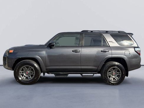 Used 2020 Toyota 4Runner TRD Off-Road Premium w/ Moonroof Package image 6