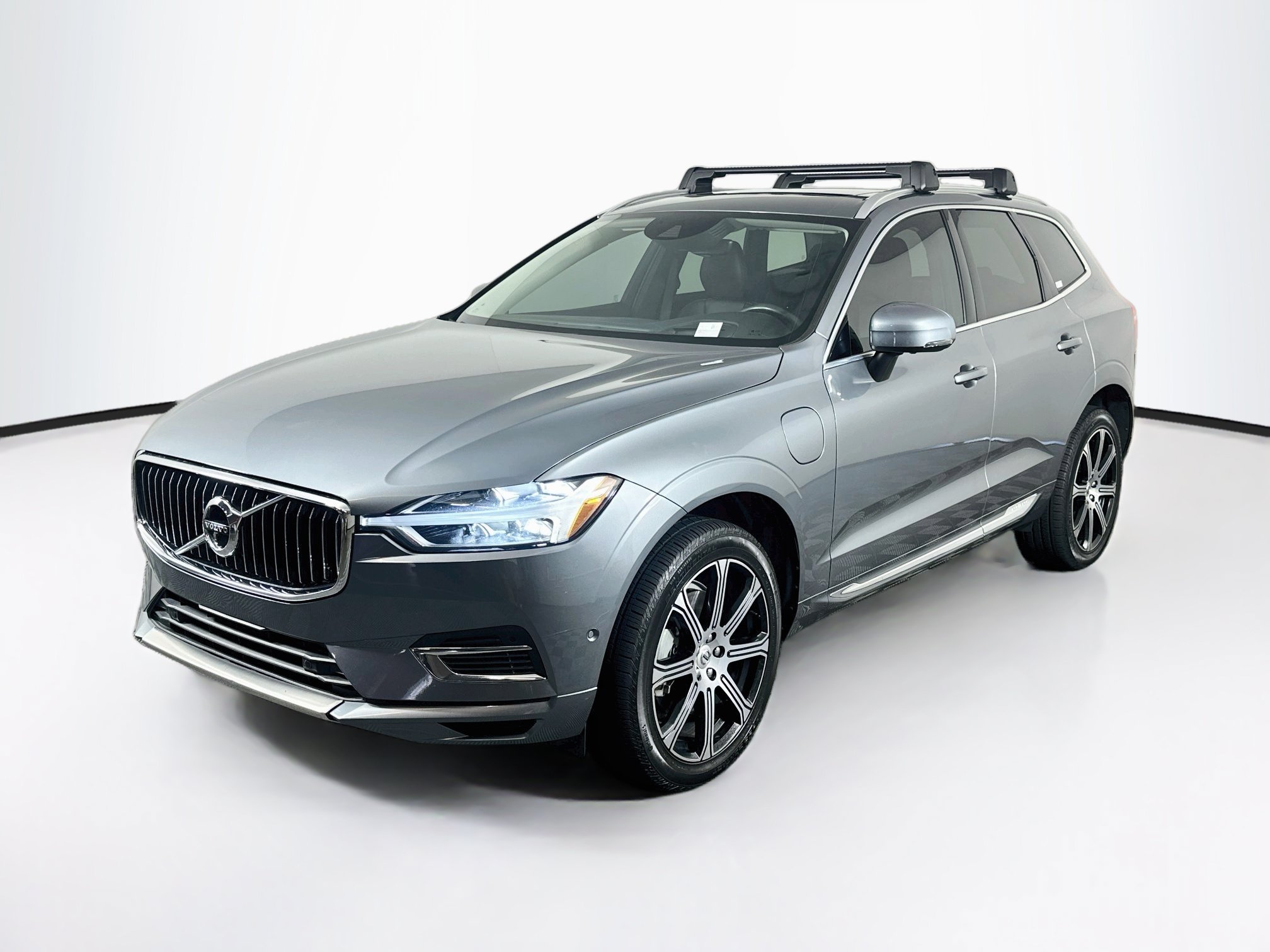 Used 2021 Volvo XC60 T8 Inscription w/ Advanced Package AWD/4WD image 3