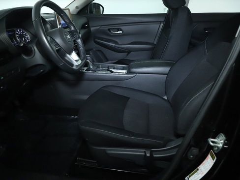 Certified 2022 Nissan Sentra SV w/ Trunk Package image 20