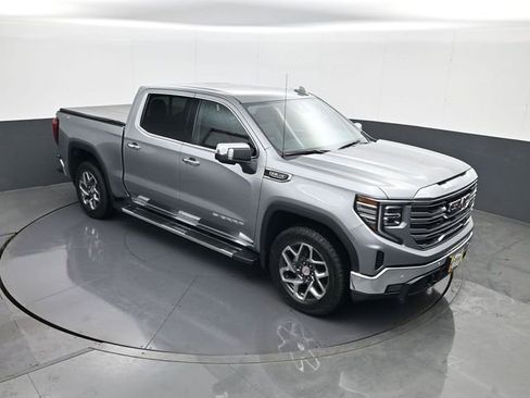 Used 2024 GMC Sierra 1500 SLT w/ SLT Premium Plus Package image 15