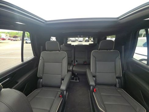 New 2026 Chevrolet Tahoe Premier w/ Sun And Tow Package AWD/4WD image 30