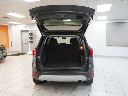 Used 2019 Ford Escape SE AWD/4WD image 9