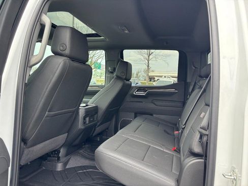 New 2026 Chevrolet Silverado 1500 RST w/ Redline Edition AWD/4WD image 6