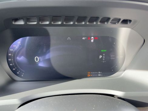 New 2026 Volvo XC90 T8 Plus image 18