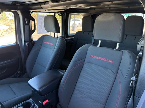 Used 2020 Jeep Wrangler Unlimited Rubicon AWD/4WD image 19
