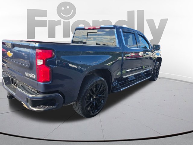 Used 2022 Chevrolet Silverado 1500 High Country w/ Technology Package AWD/4WD image 5