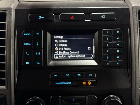 Used 2020 Ford F250 XL w/ Power Equipment Group image 41