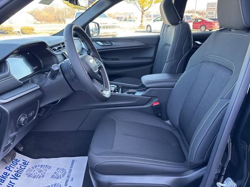 New 2026 Jeep Grand Cherokee L Laredo image 61