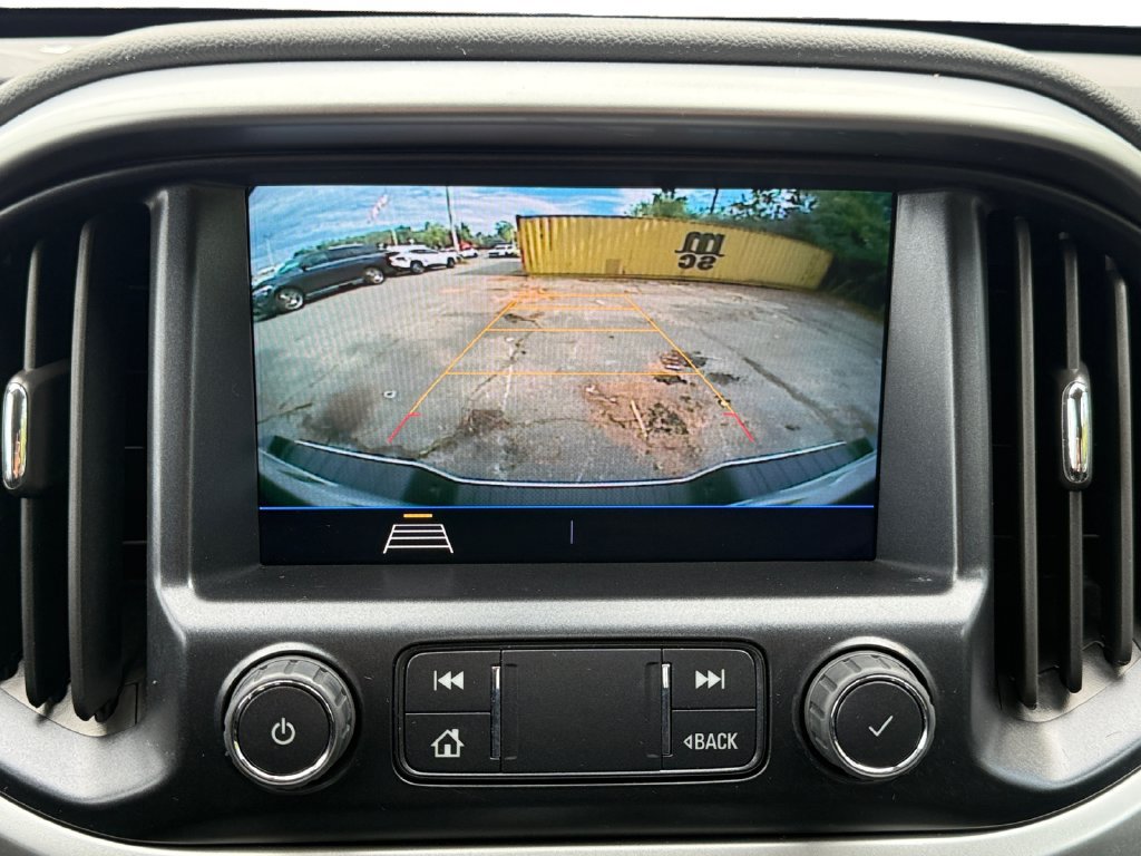 Used 2022 Chevrolet Colorado LT w/ Redline Special Edition RWD image 15