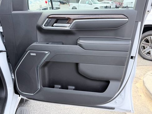 Used 2024 GMC Sierra 1500 Elevation w/ Elevation Premium Package image 25
