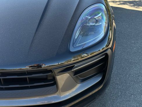 Certified 2023 Porsche Macan Turbo AWD/4WD image 11