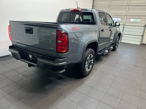 Used 2021 Chevrolet Colorado Z71 w/ Safety Package AWD/4WD image 3