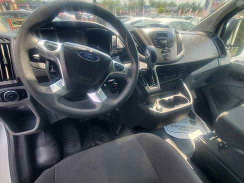 Used 2019 Ford Transit 250 148 Medium Roof RWD image 6