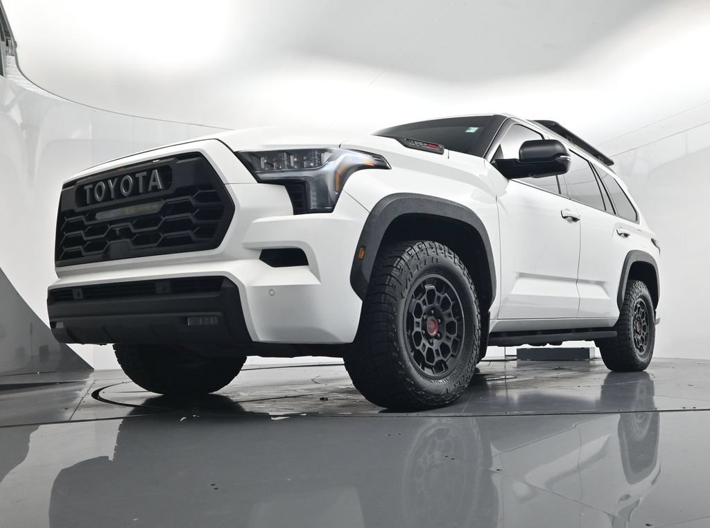 Used 2023 Toyota Sequoia TRD Pro AWD/4WD image 43