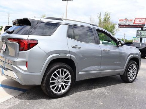 Used 2026 GMC Terrain Denali AWD/4WD image 8