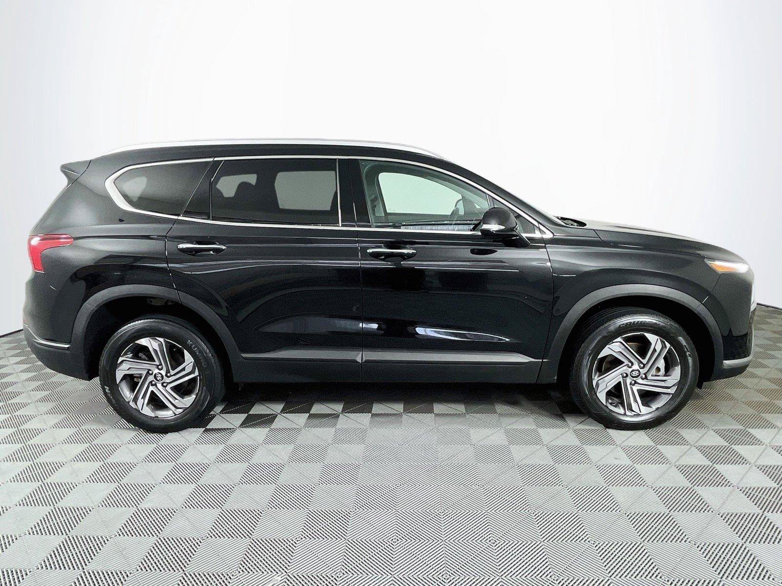 Used 2023 Hyundai Santa Fe SEL AWD/4WD image 11