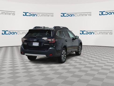 Used 2023 Subaru Outback Limited image 8