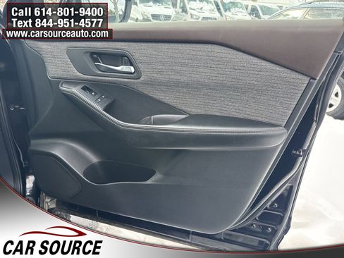 Used 2021 Nissan Rogue SV image 33