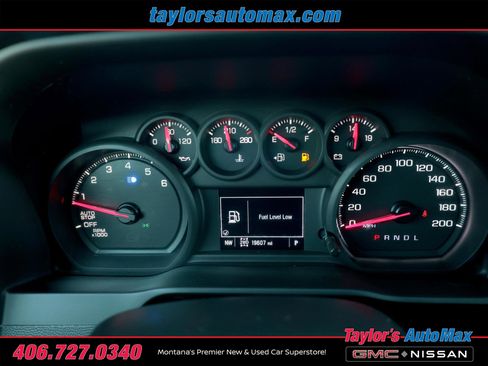 Used 2024 GMC Sierra 1500 Pro w/ Graphite Edition AWD/4WD image 9