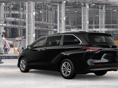 New 2026 Toyota Sienna Limited AWD/4WD image 6
