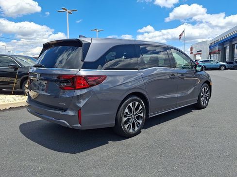 Certified 2026 Honda Odyssey Elite image 7