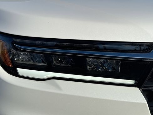 Used 2024 Honda Pilot EX-L image 35