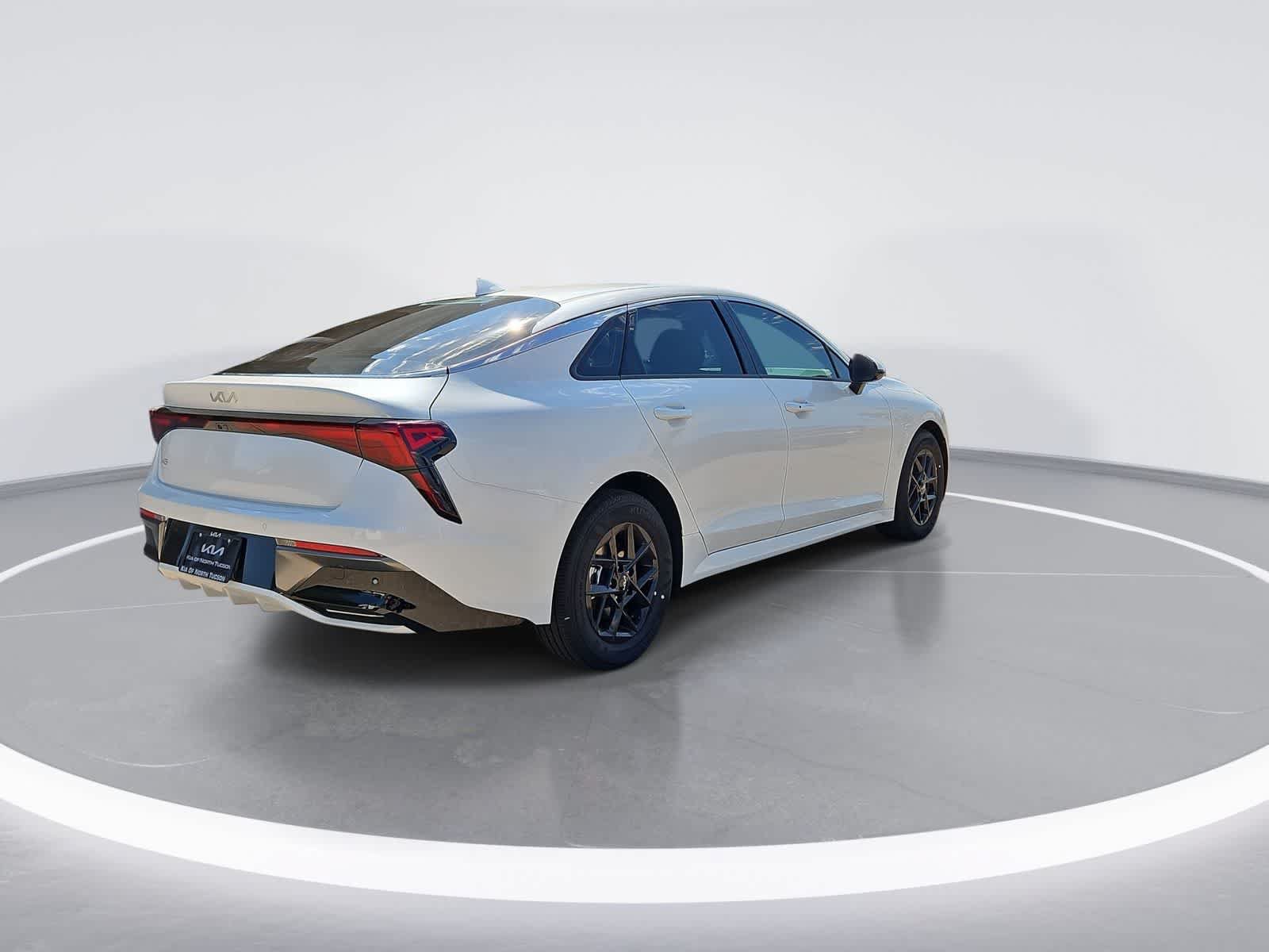 New 2026 Kia K5 LXS FWD image 8