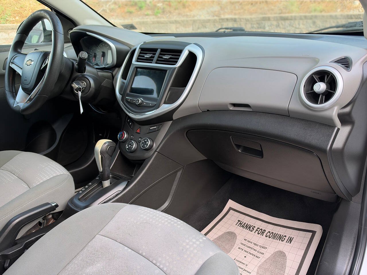 Used 2018 Chevrolet Sonic LT FWD image 12