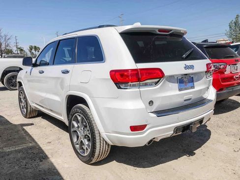 Certified 2020 Jeep Grand Cherokee Overland image 16