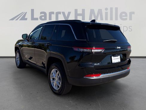 New 2026 Jeep Grand Cherokee Laredo X AWD/4WD image 4