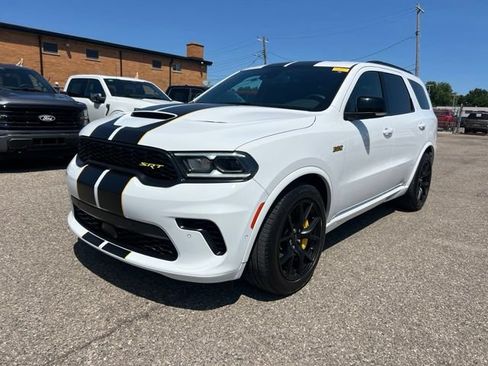 Used 2024 Dodge Durango SRT AWD/4WD image 32
