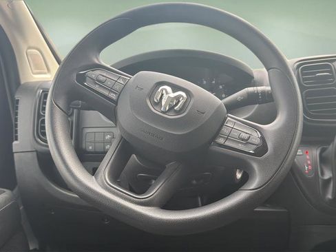 Used 2026 RAM ProMaster 2500 w/ Convenience Group FWD image 9