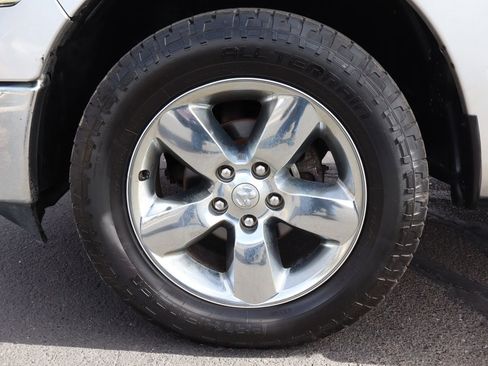 Used 2018 RAM 1500 Big Horn image 40