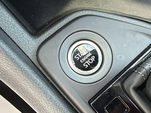 Certified 2025 Nissan Sentra S FWD image 12