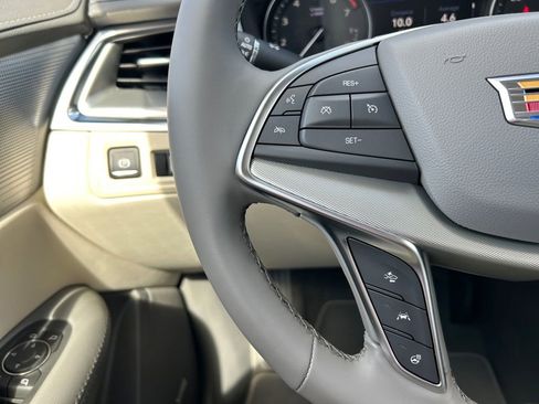 New 2026 Cadillac XT5 Premium Luxury w/ Driver Assist Package image 17