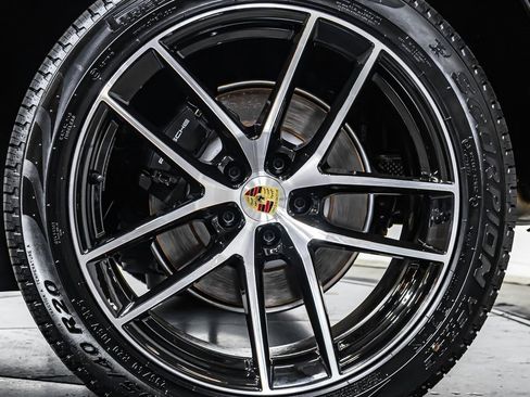 Certified 2025 Porsche Macan image 25