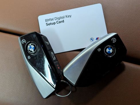 Used 2026 BMW X7 xDrive40i w/ Executive Package image 55