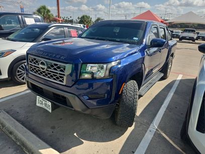 Used 2022 Nissan Frontier SV