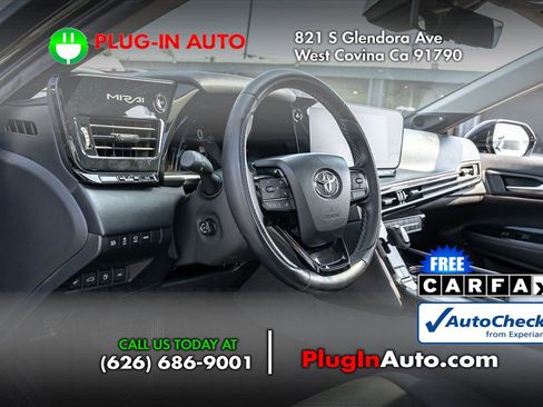 Used 2021 Toyota Mirai RWD image 6
