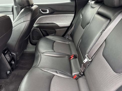 Used 2024 Jeep Compass Latitude w/ Altitude Special Edition image 16