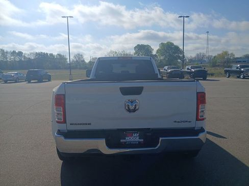 Used 2024 RAM 3500 Big Horn AWD/4WD image 7