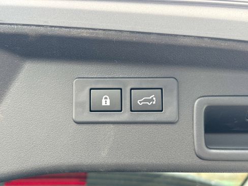 New 2026 Subaru Outback Limited AWD/4WD image 13