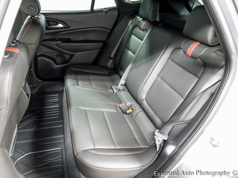 New 2026 Chevrolet Trax RS w/ Driver Confidence Package image 10